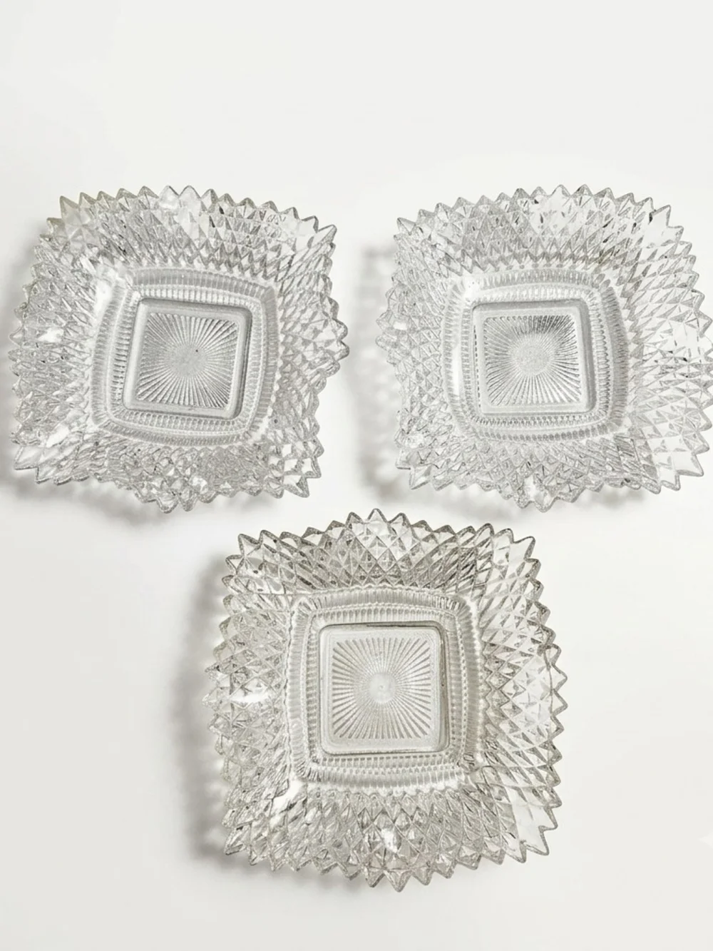 Vintage Indiana Glass Diamond Point Sunburst Square Bowls Set